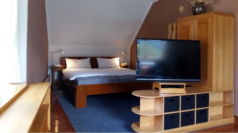 Schlafbereich im Wohnzimmer