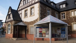 Infopavillon der Tourist-Info Traben-Trarbach